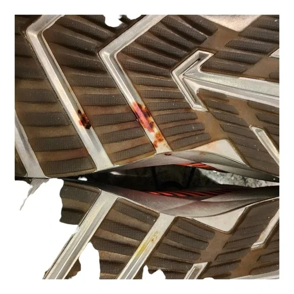 BROOKS Men's Levitate Black/Orange/Red Running Shoes SIZE 11.5 - Picture 16 of 16